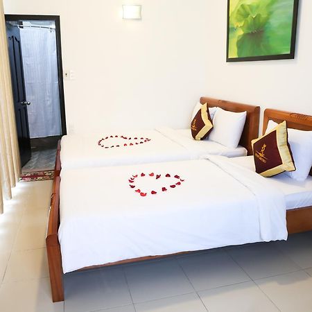 Ruby Bistro Hotel Hue Esterno foto