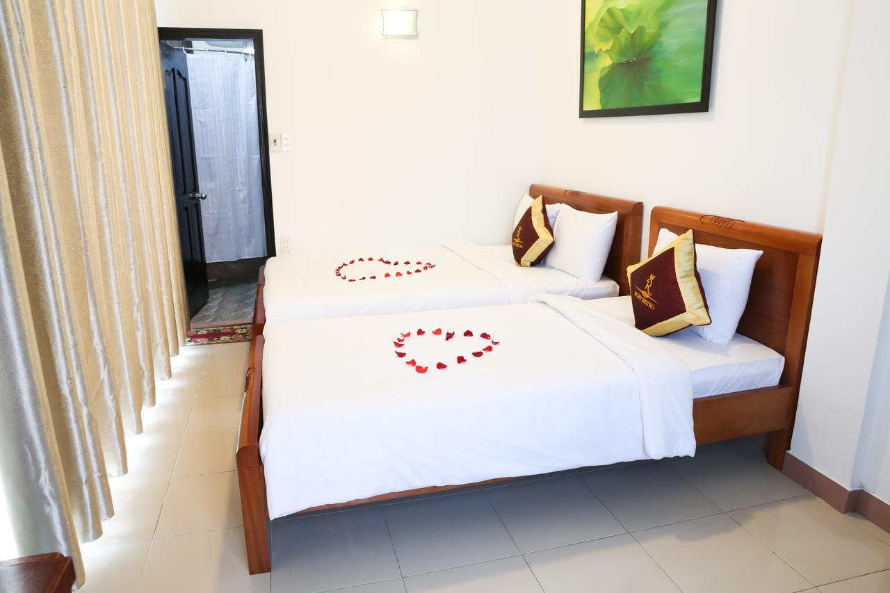 Ruby Bistro Hotel Hue Esterno foto
