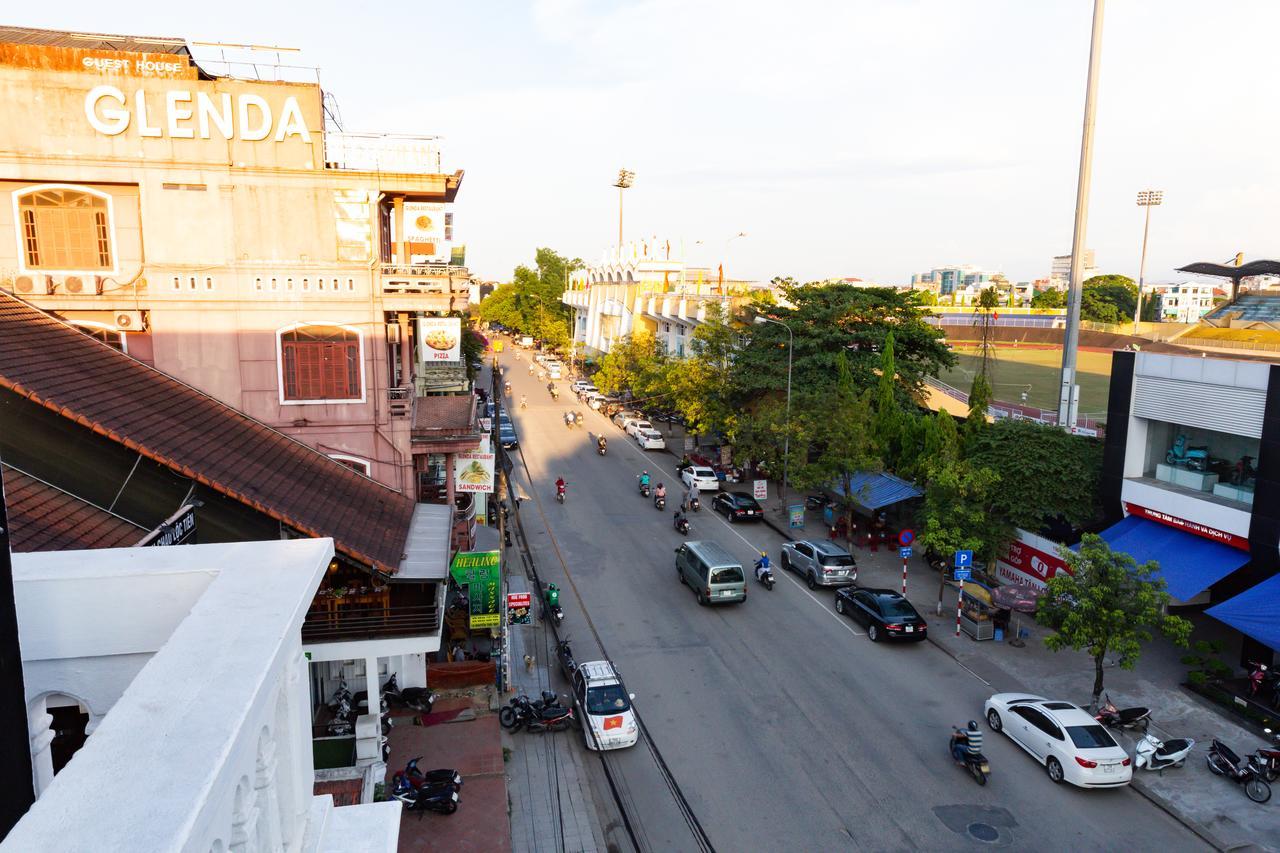 Ruby Bistro Hotel Hue Esterno foto